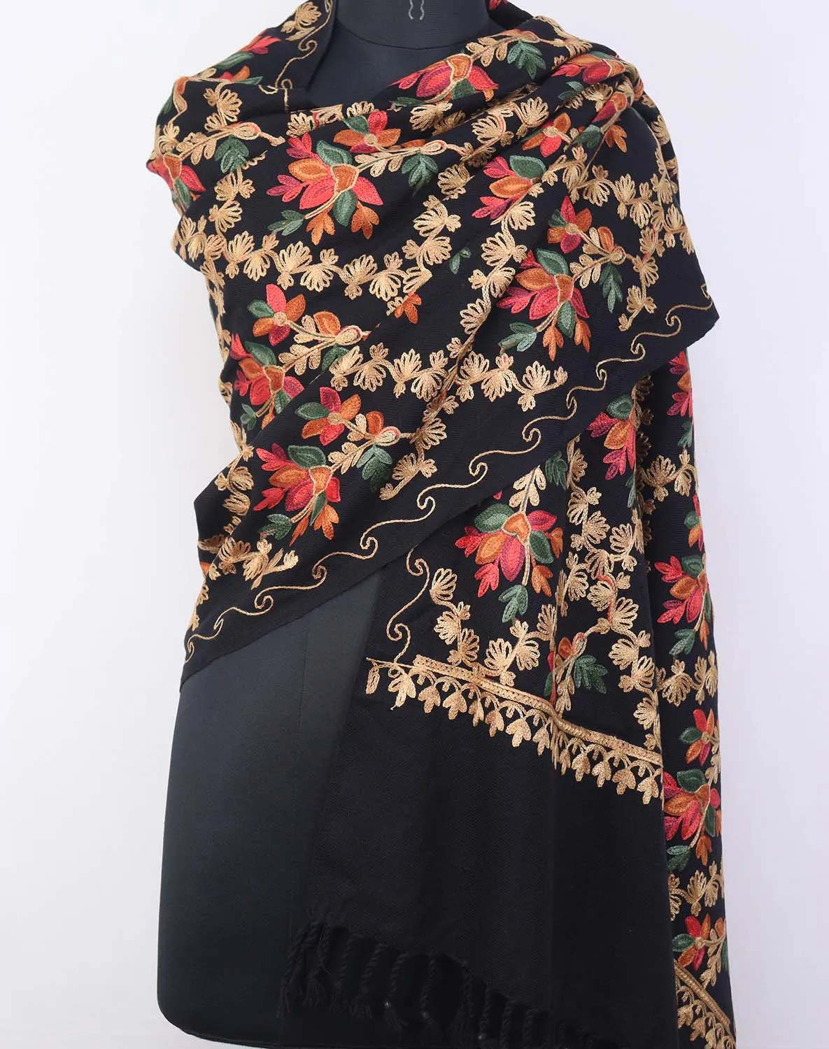 Black Embroidered Kashmiri Aari Work Woollen Stole