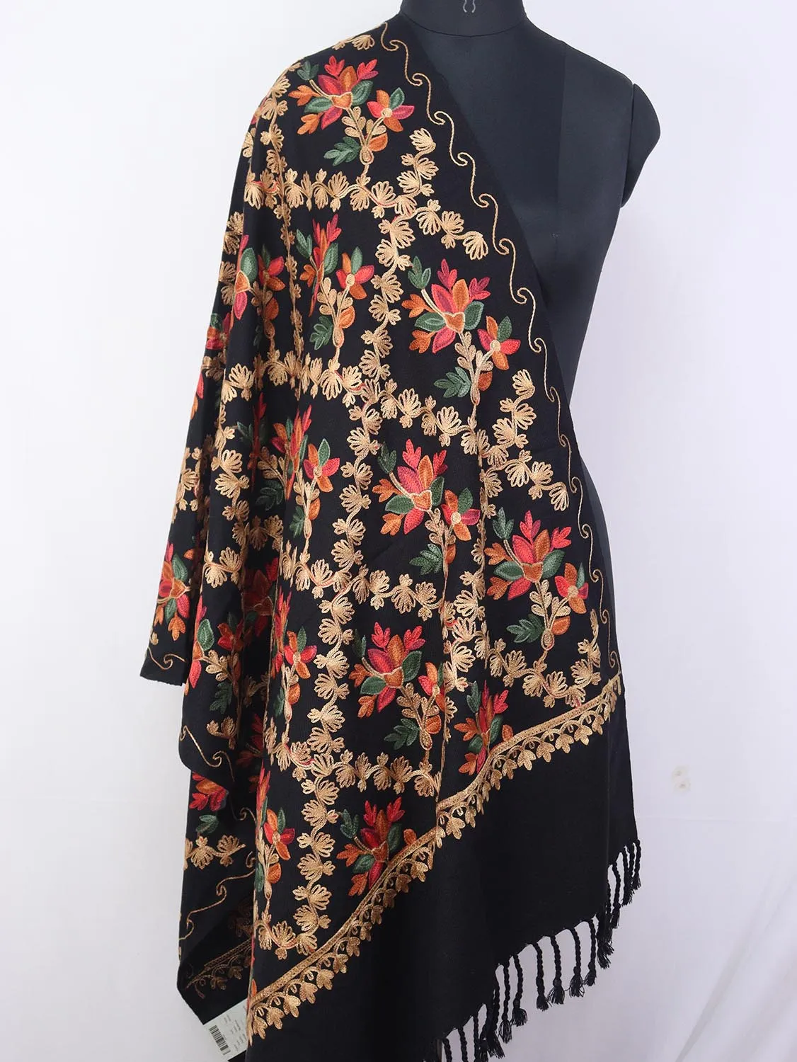 Black Embroidered Kashmiri Aari Work Woollen Stole