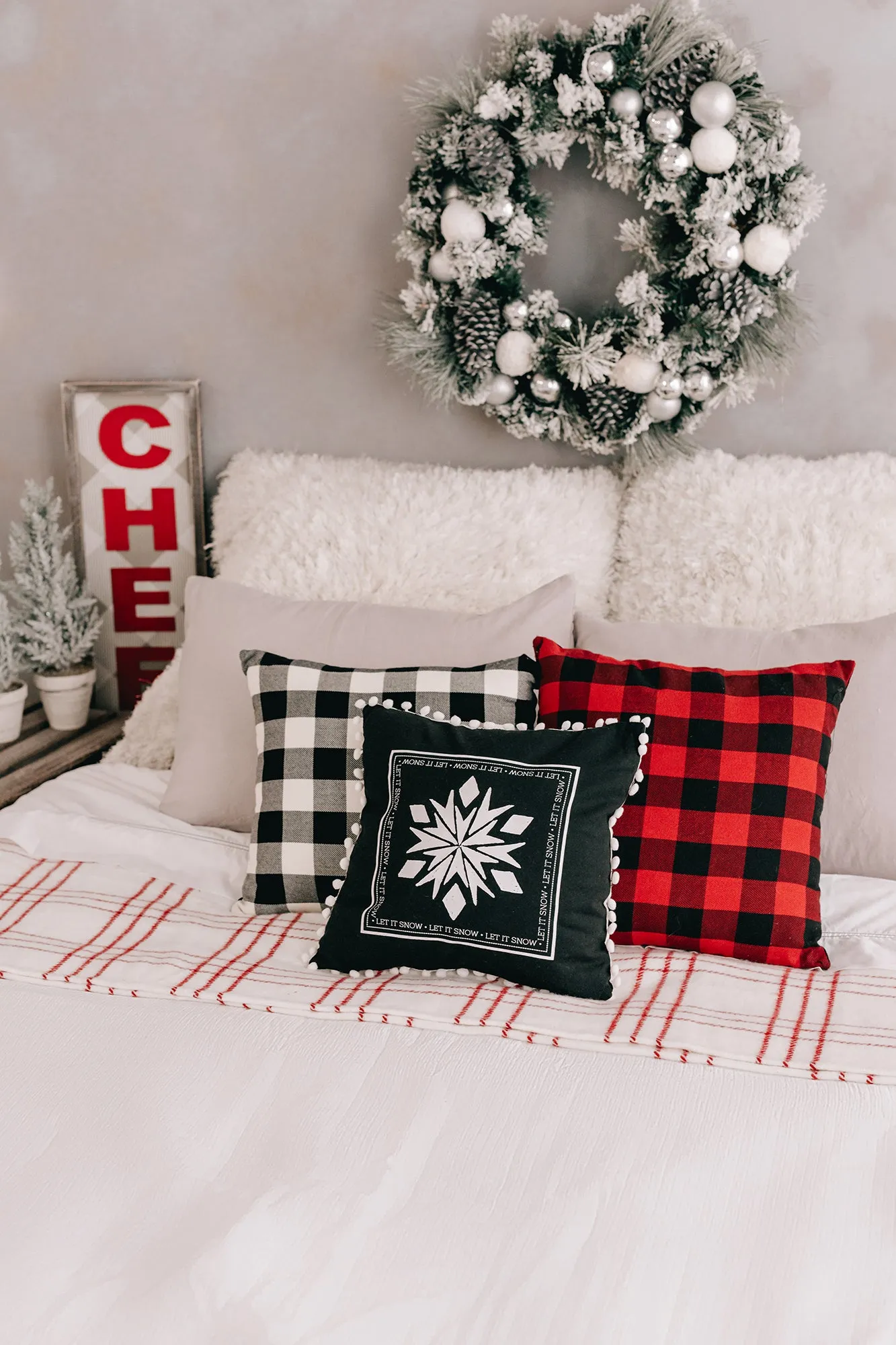 "Let It Snow" Reversible Throw Pillow (Black/White)